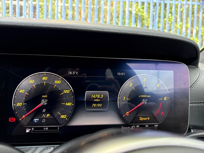 MERCEDES-BENZ E Class Photo 15