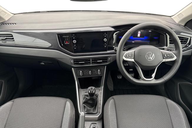 VOLKSWAGEN Polo Photo 10