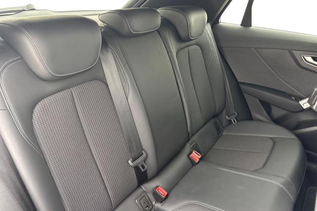 AUDI Q2 Photo 9