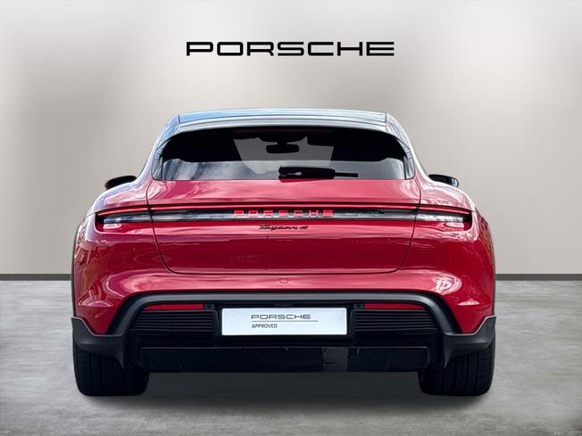 PORSCHE Taycan Photo 6