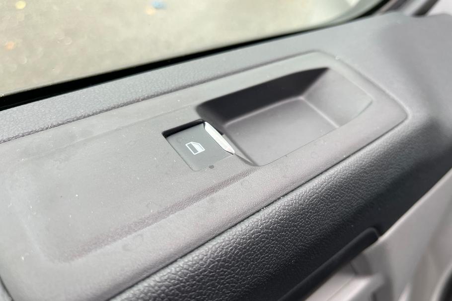 Used Ford TOURNEO CUSTOM 28