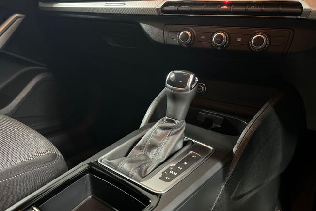 AUDI Q2 Photo 24