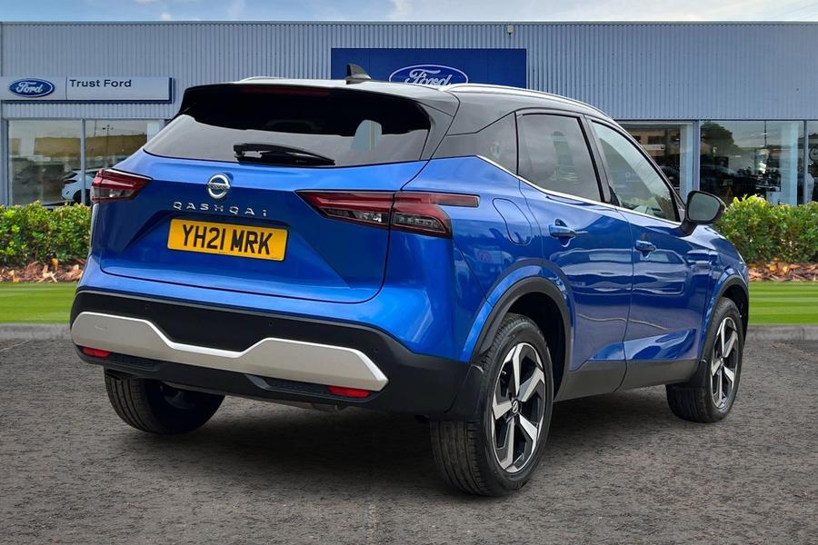 Nissan Qashqai Photo autoimg-b36421125b4ca6a0814232482587ddc197f27bd6.jpg