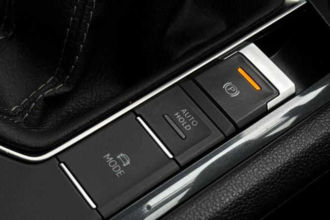 VOLKSWAGEN Tiguan Photo 24