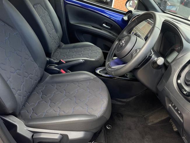 TOYOTA Aygo X Photo 28