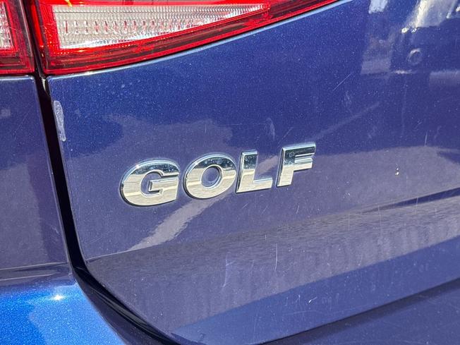 VOLKSWAGEN Golf Photo 31