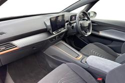 CUPRA BORN Photo 2