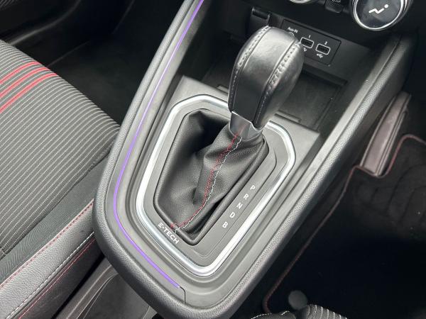 Renault Clio Photo autoimg-b3702b2e6137b371d5ac374b25ccee190ef22e2f.jpg