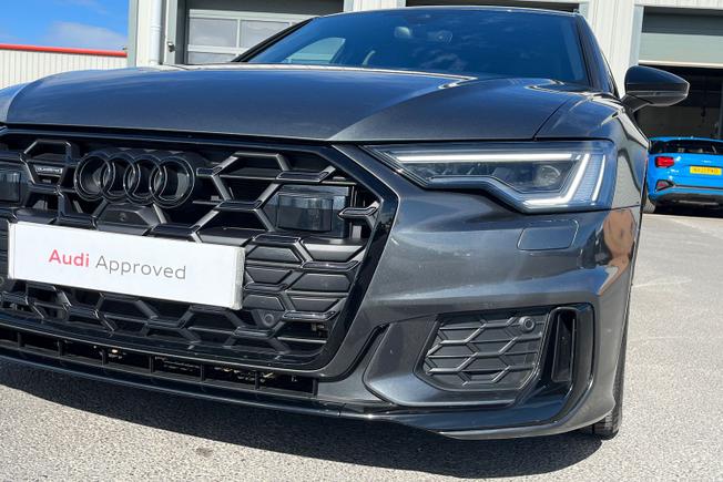 AUDI A6 Avant Photo 25