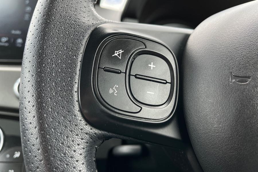 Abarth 595 Photo autoimg-b373385524e031c79449a83e474c185301893490.jpg