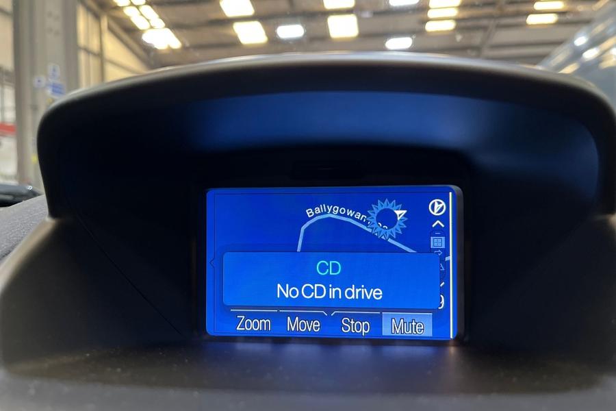 Ford FIESTA Photo autoimg-b374075b3155817d9d904fe1c1f34e997da59878.jpg