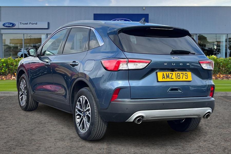 Ford Kuga Photo autoimg-b375056b2b3b68d5e64b059a714e3c8ecaa1485a.jpg