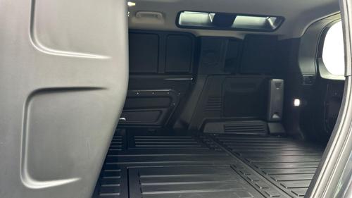Land Rover Defender Photo autoimg-b376747c92728aa2e001a411a1be6e9ff13491aa.jpg