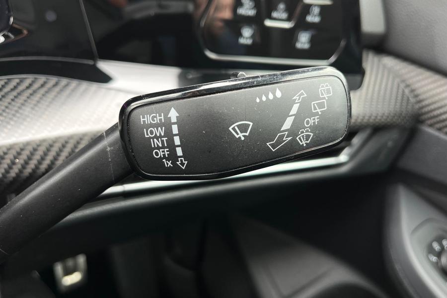 Volkswagen Golf Photo autoimg-b37826d9e88b23eaeabcae88a34b8a12e9187405.jpg