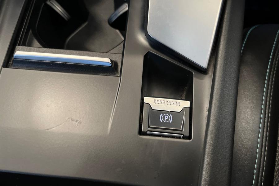 Peugeot 308 Photo autoimg-b37850330e4c8d95084756b1aa3444ba9297fb97.jpg