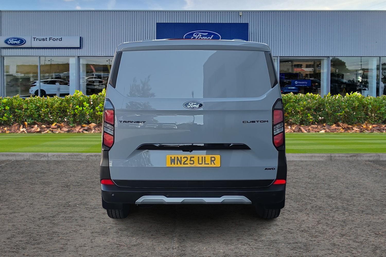 Ford TRANSIT CUSTOM Photo 12