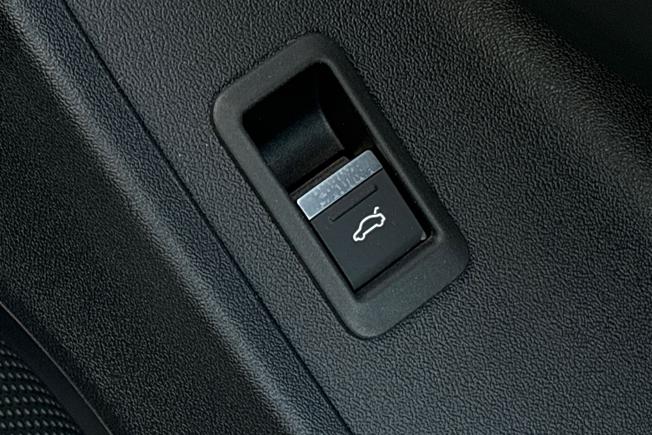 AUDI Q3 Photo 23