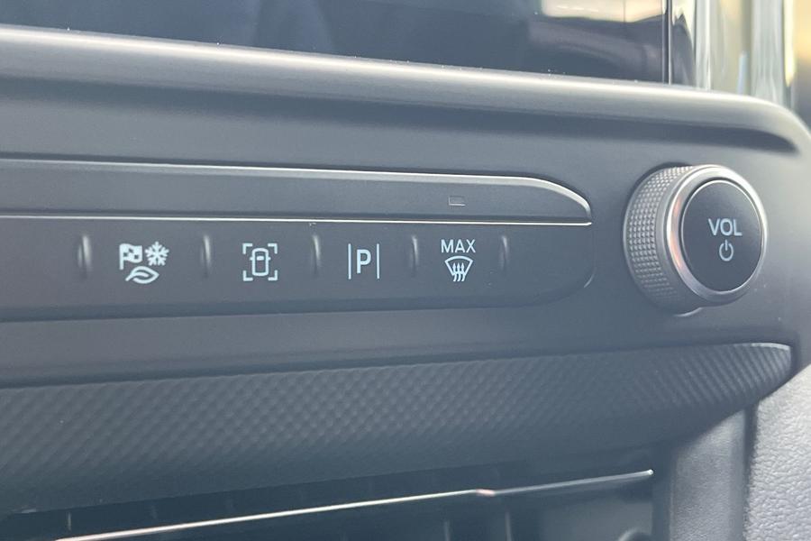 Ford TRANSIT CUSTOM Photo autoimg-b37fbda1b96d04542b8ea33cb42b76535810adc6.jpg