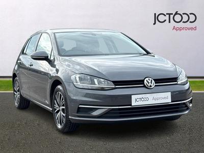 2018 VOLKSWAGEN Golf 1.0 TSI SE Nav Hatchback 5dr Petrol Manual Euro 6 (s/s) (110 bhp) at JCT600