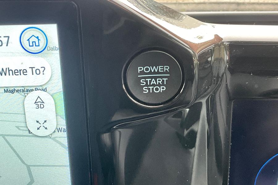 Ford TOURNEO CUSTOM Photo autoimg-b382bf8b13b1019fc4e8fc8f58dc82269f5153e0.jpg