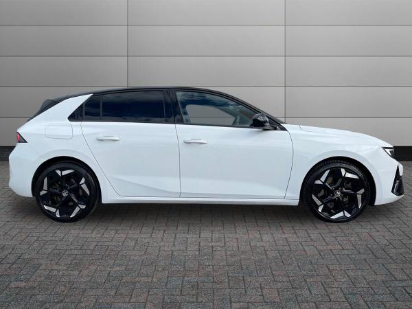 Vauxhall Astra Photo autoimg-b3858aa076bdbe13c56f5dc838685c2bd42340d3.jpg