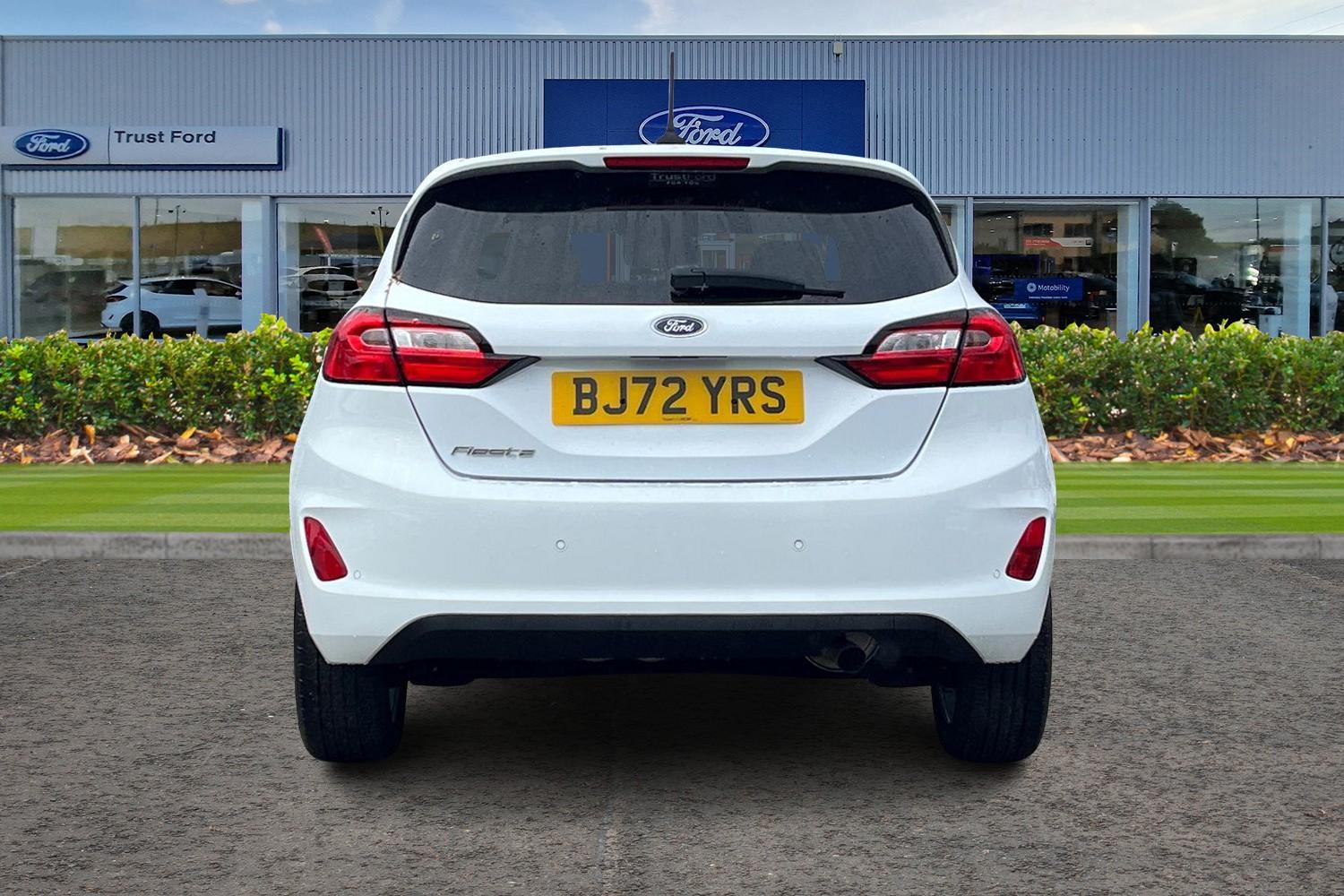 Ford FIESTA Photo 6