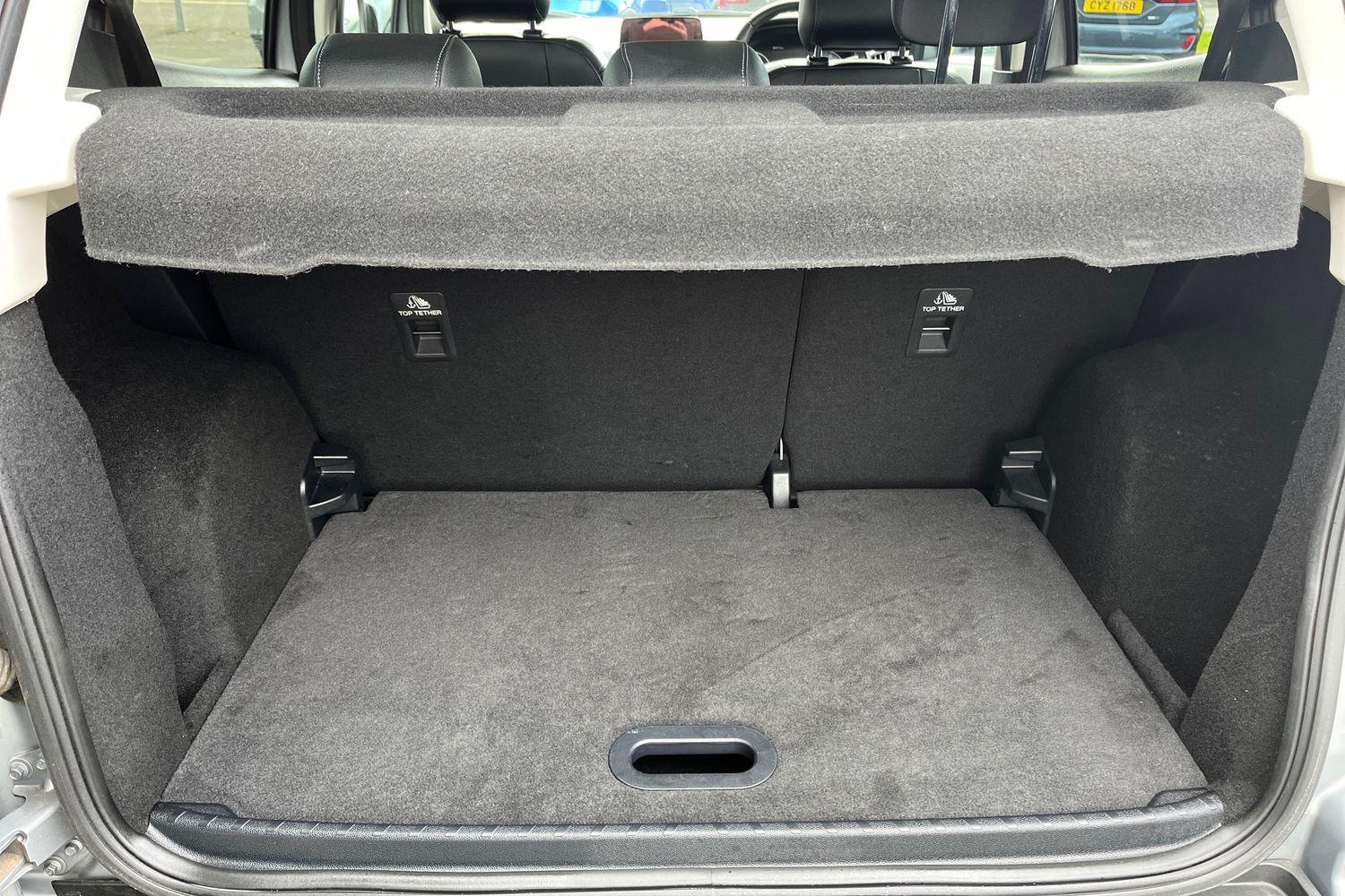 Ford ECOSPORT Photo 20