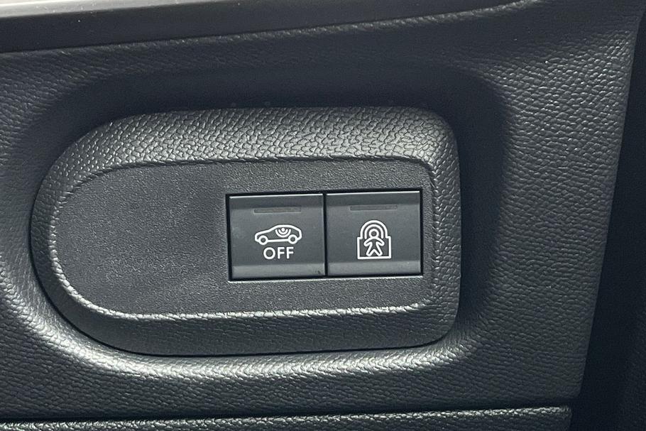 Used Vauxhall Mokka MJ75VBF 35