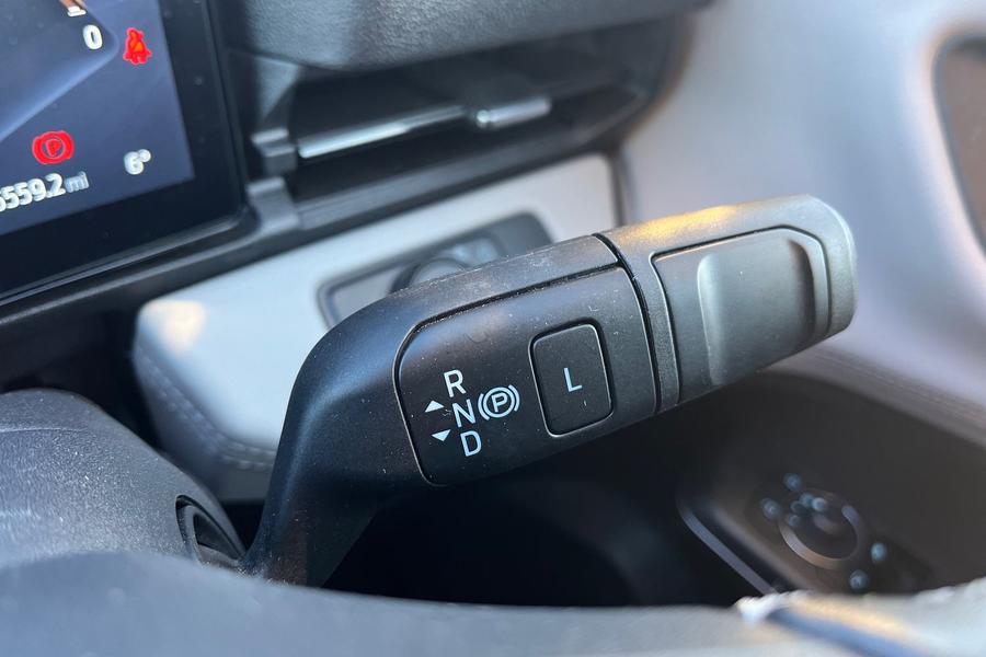 Ford Puma Gen-E Photo autoimg-b389cef12d58c76b5457011a09701f5c5f3dafe3.jpg