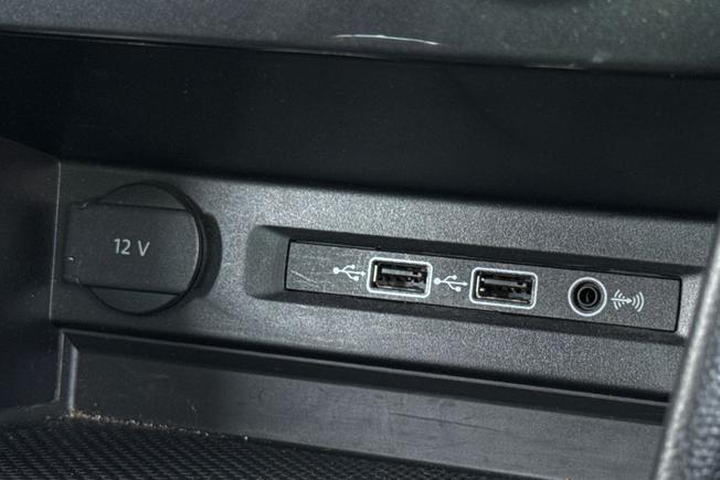VOLKSWAGEN Tiguan Photo 26