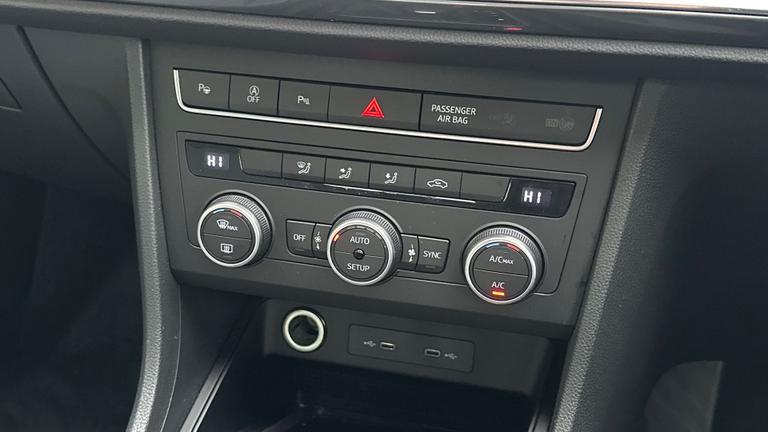 Used SEAT Ateca DG21JTU 12