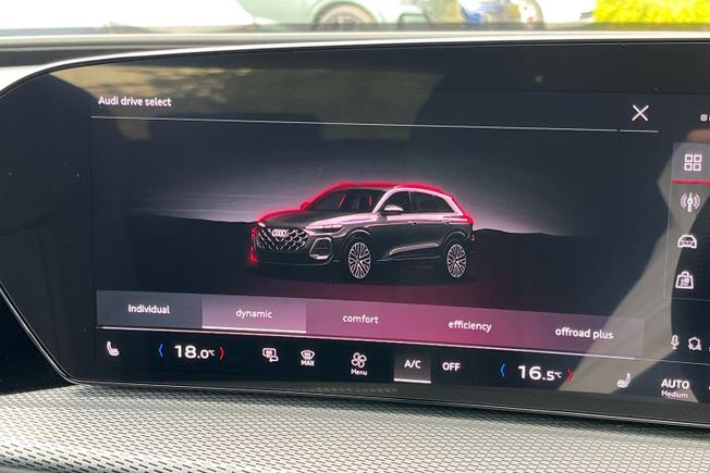 AUDI Q5 Photo 23