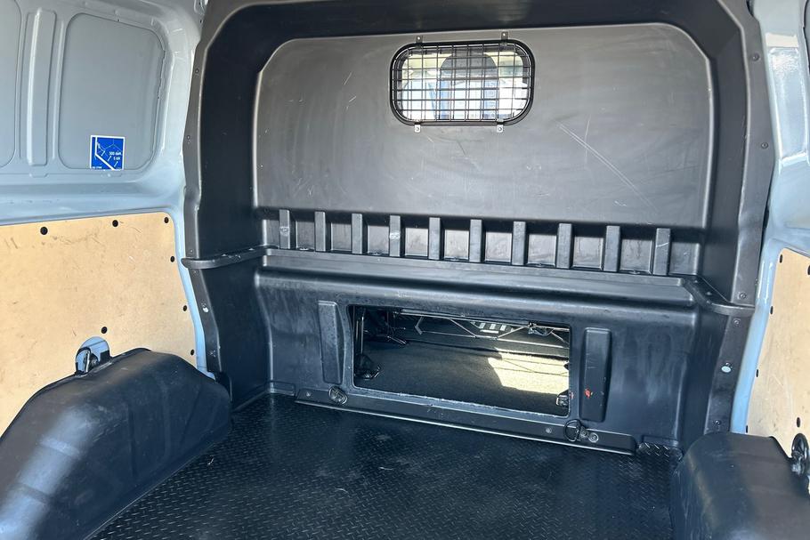 Used Ford TRANSIT CUSTOM YS69KHO 27