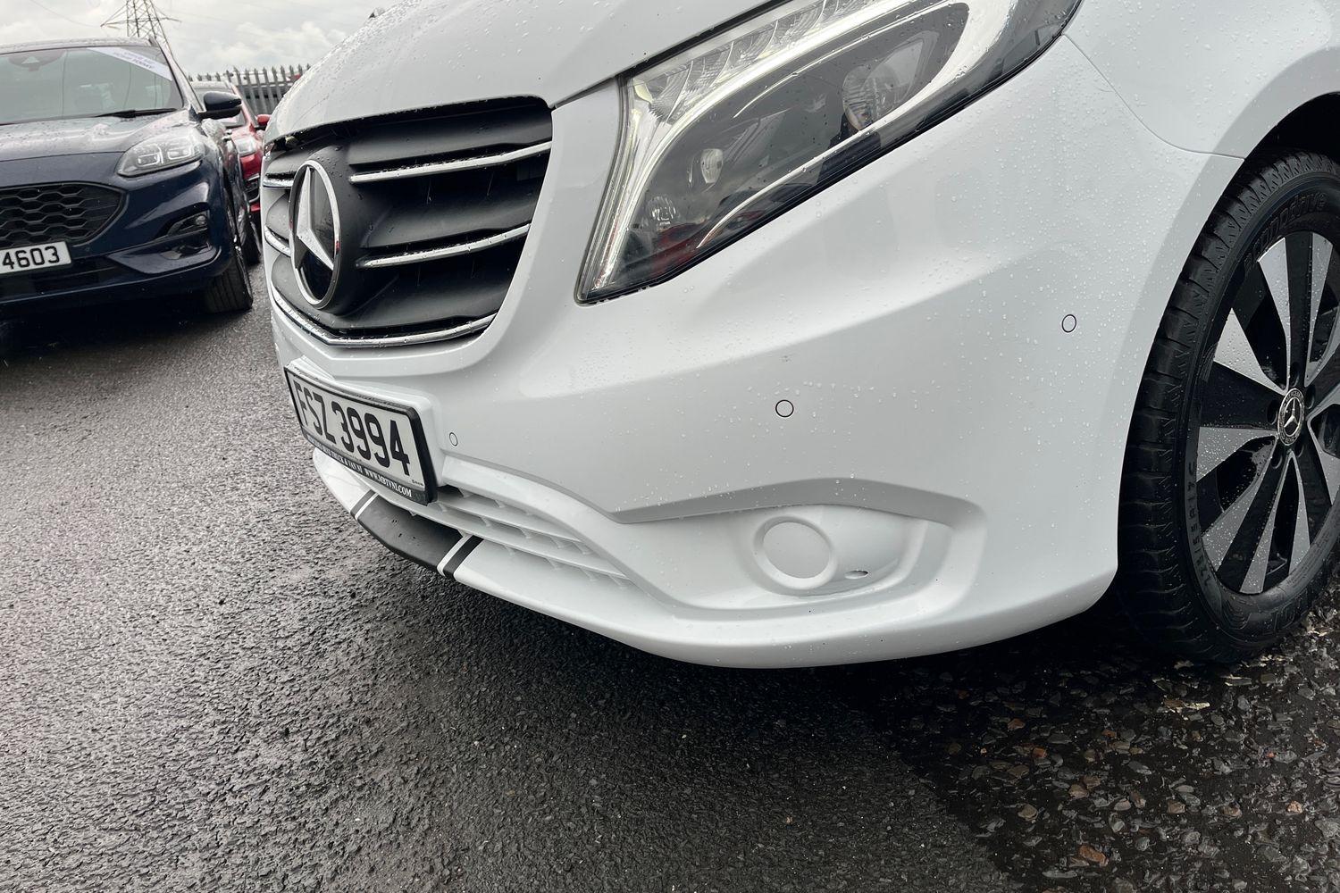 Mercedes-Benz VITO Photo 21