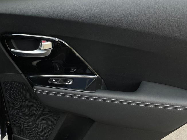 KIA Niro Photo 36
