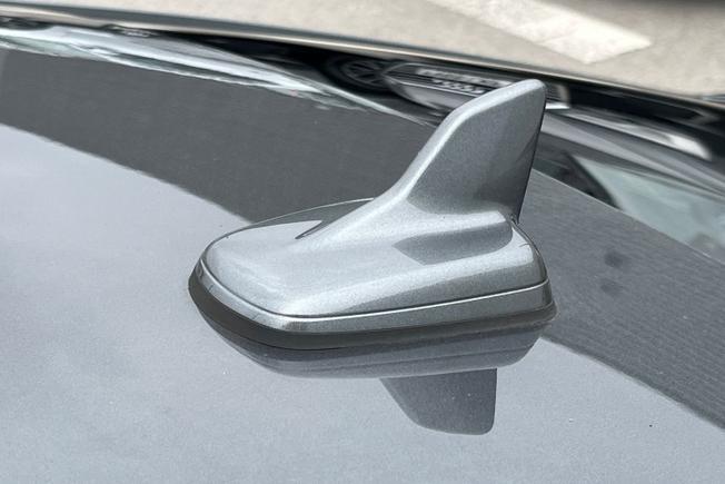 AUDI A6 Saloon Photo 38