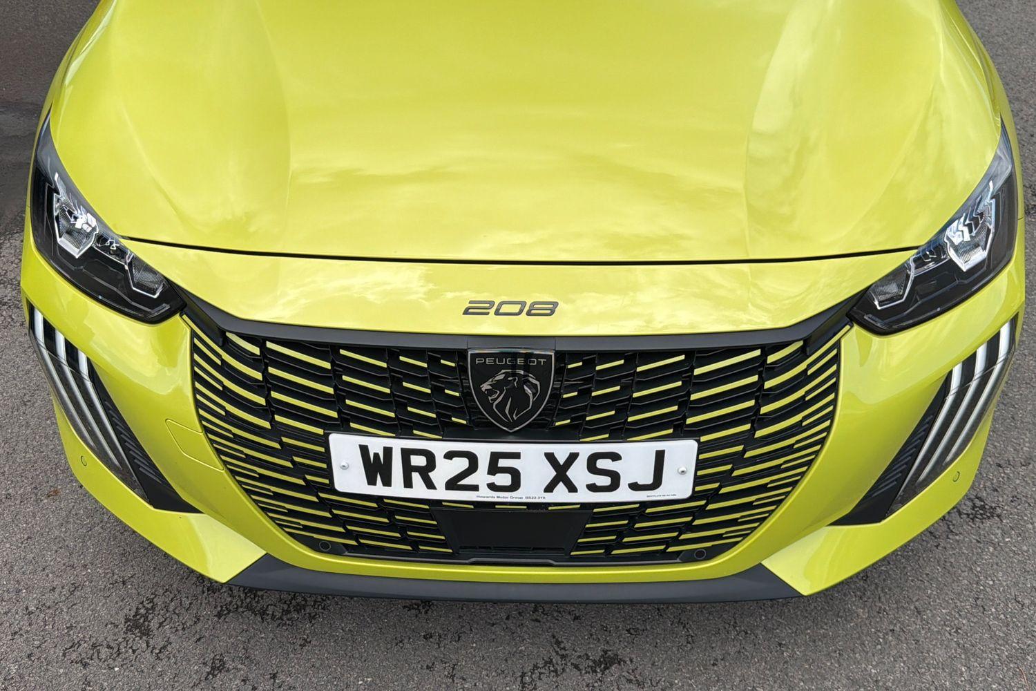 Peugeot 208 Photo 39