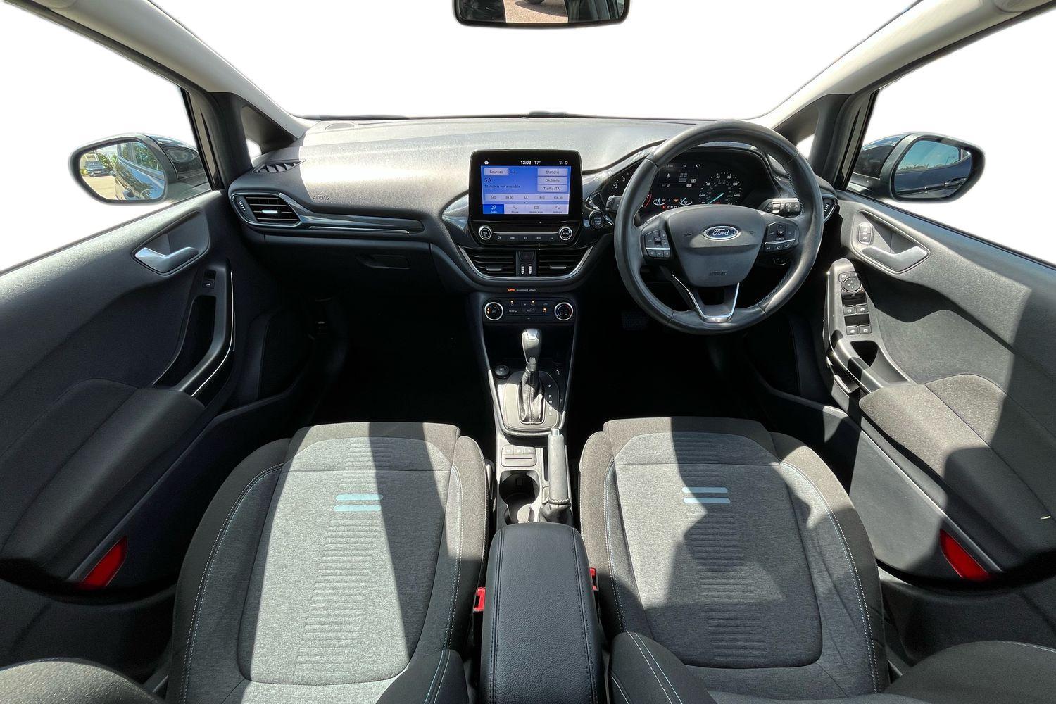 Ford FIESTA Photo 9