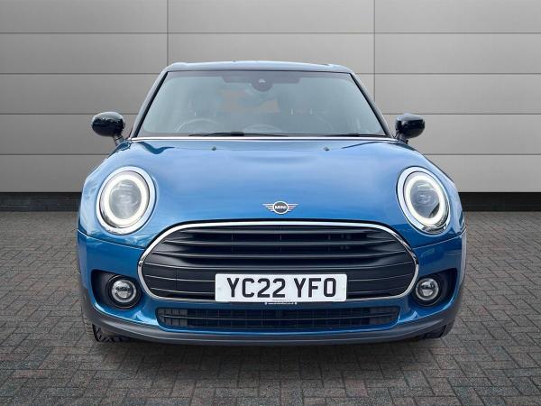 MINI Clubman Photo autoimg-b3aa11050a82f44d1905bba6e5343875fcbeadf5.jpg