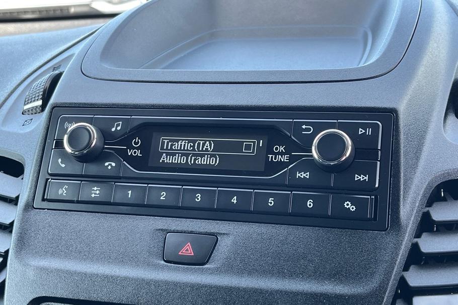 Used Ford TRANSIT CONNECT YO73XBB 17