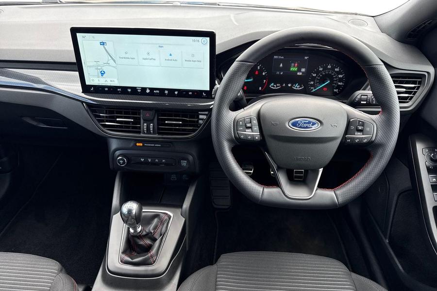 Ford FOCUS Photo autoimg-b3ac6481d89344009e6dc07a7f9e88e182bf42c6.jpg