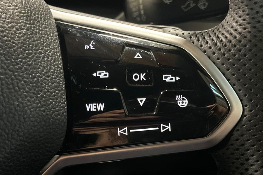 Volkswagen GOLF Photo autoimg-b3ac71ced8ce7dc81d37134f4813ca90deaa249c.jpg