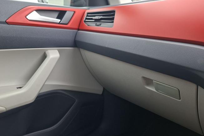 VOLKSWAGEN Polo Photo 36