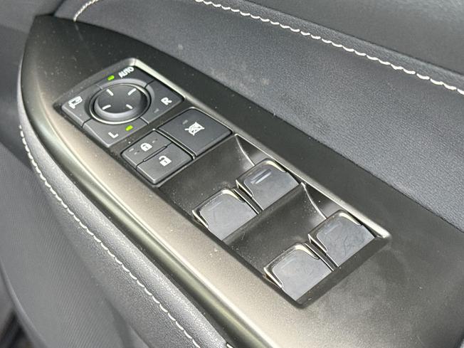 LEXUS Nx Photo 28