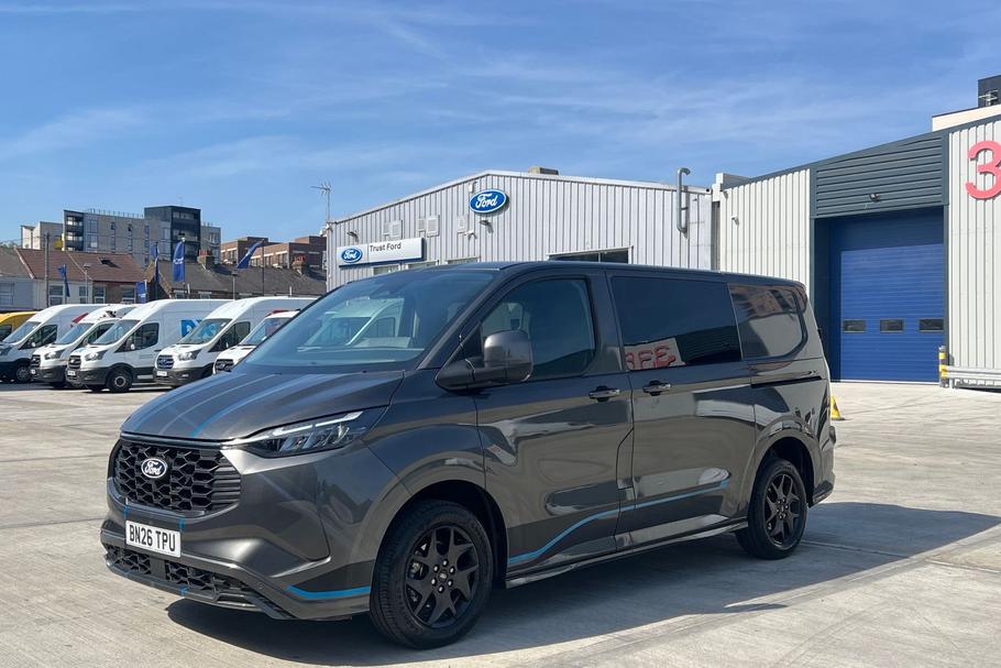 Used Ford TRANSIT CUSTOM BN26TPU 38