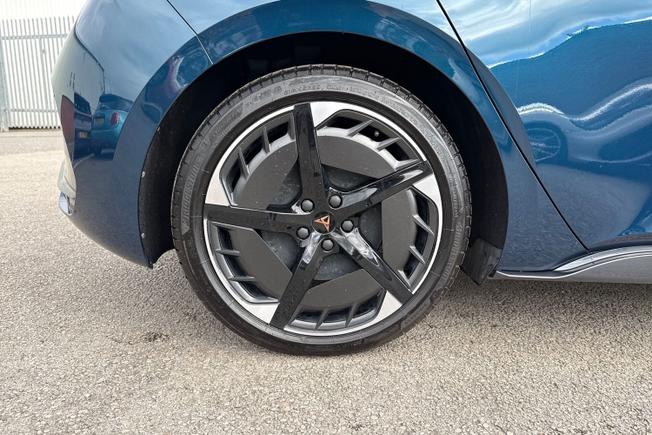 CUPRA Born Photo 21