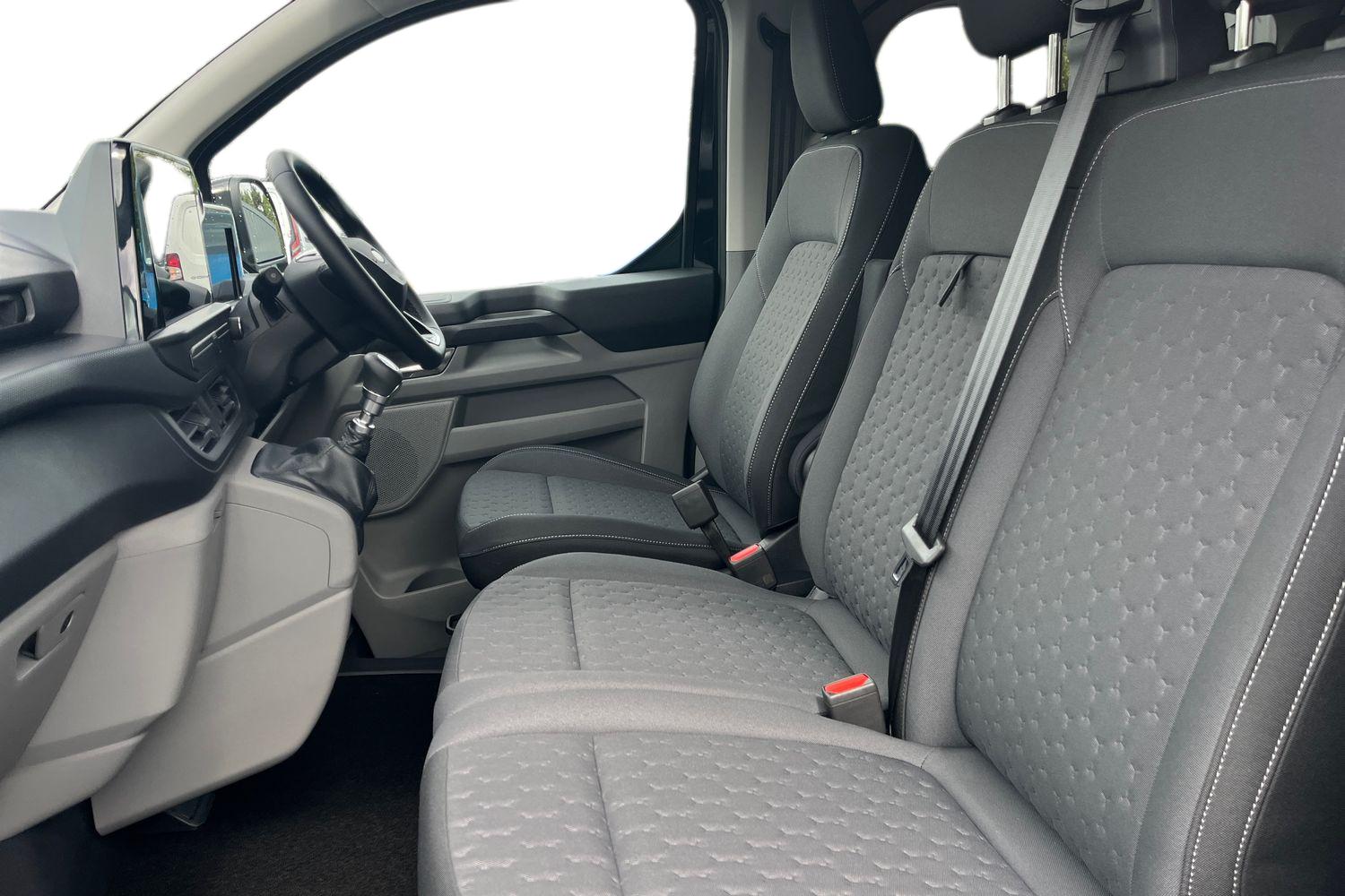 Ford TRANSIT CUSTOM Photo 9