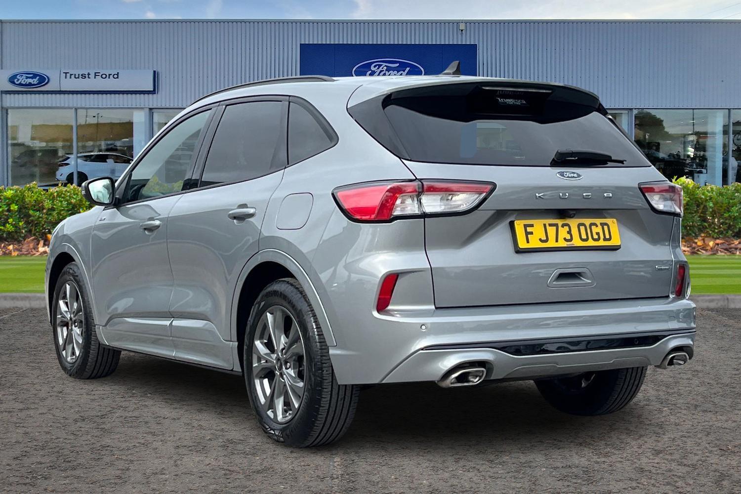 Ford Kuga Photo 1