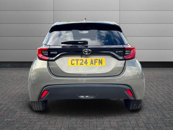Toyota Yaris Photo autoimg-b3c2ed6c06433589e6a36c1ceeca4dda7d9dc229.jpg
