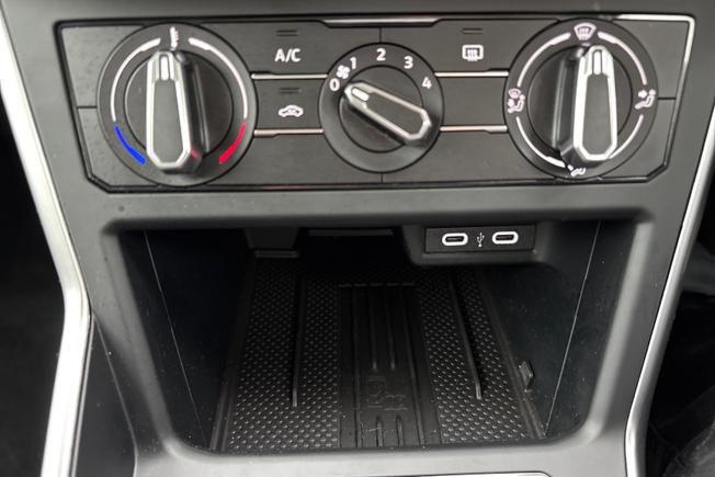 Volkswagen Polo Photo 31